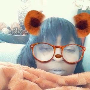 Meet your Posher, Yolanda